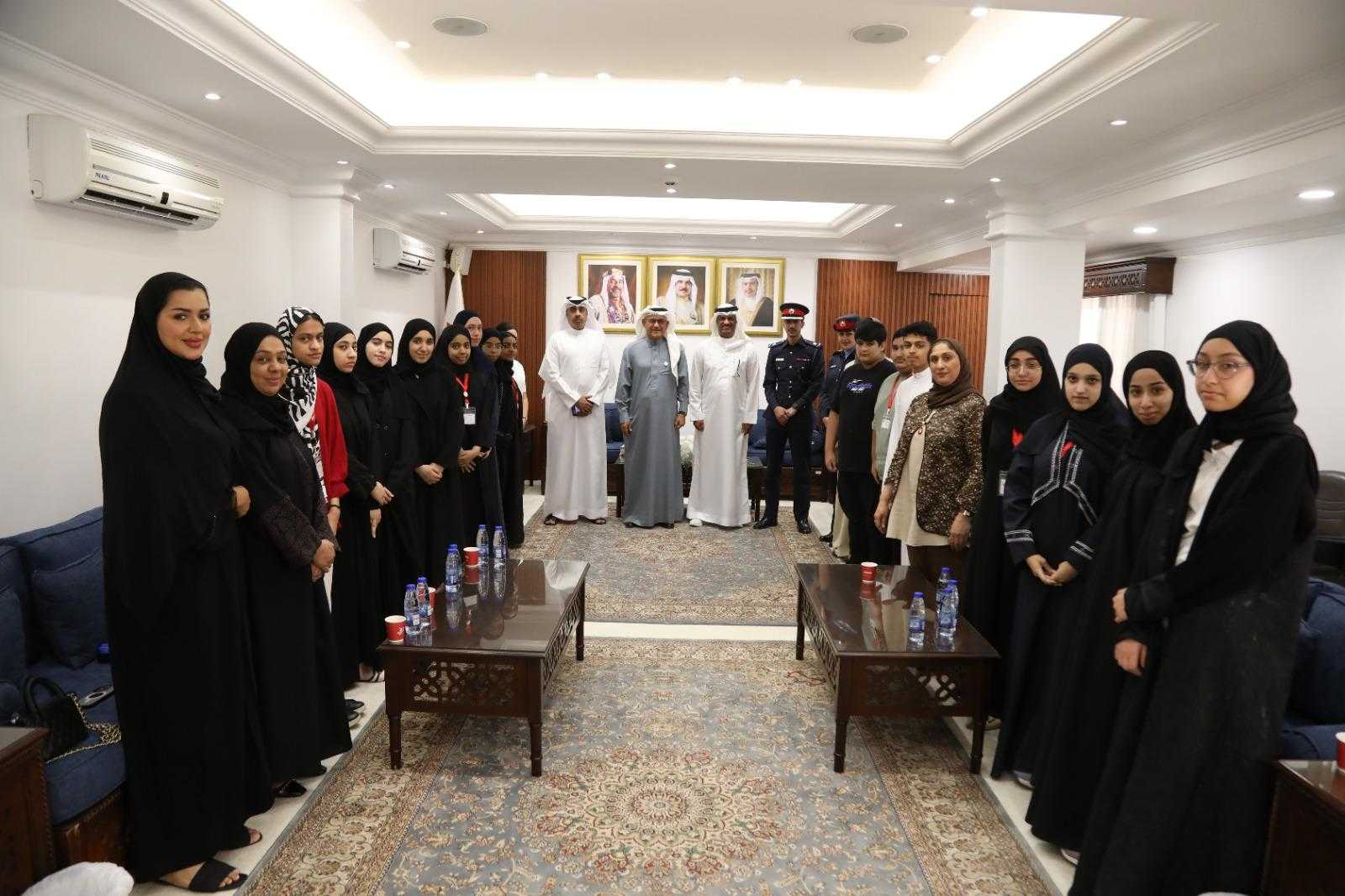 المحافظة الشمالية تستقبل طلبة مساق خدمة المجتمع بالتعاون مع وزارة التربية والتعليم<